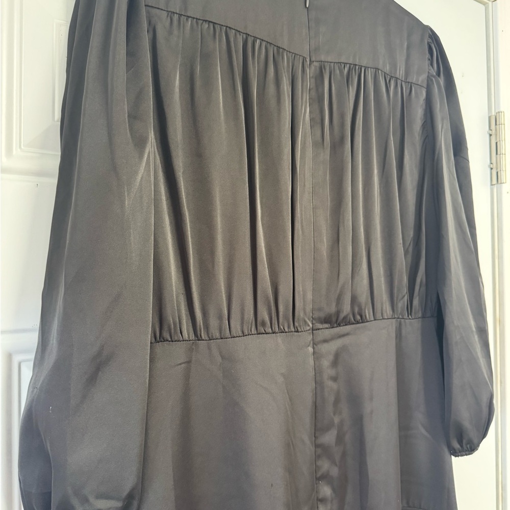 Donna Morgan Black Silk 3/4 Sleeve Dress, Slim Details on Waist, Flirty Hem - Picture 12 of 14